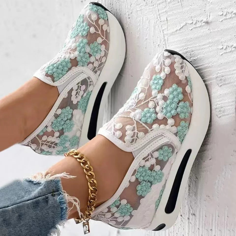 🔥Last Day 49% OFF - Women's Floral Embroidery Mesh Sneakers